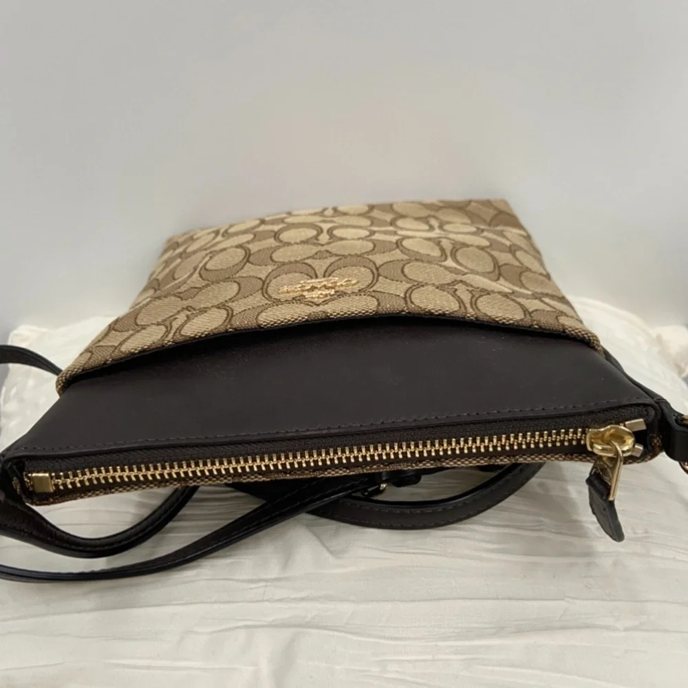 Coach bag north