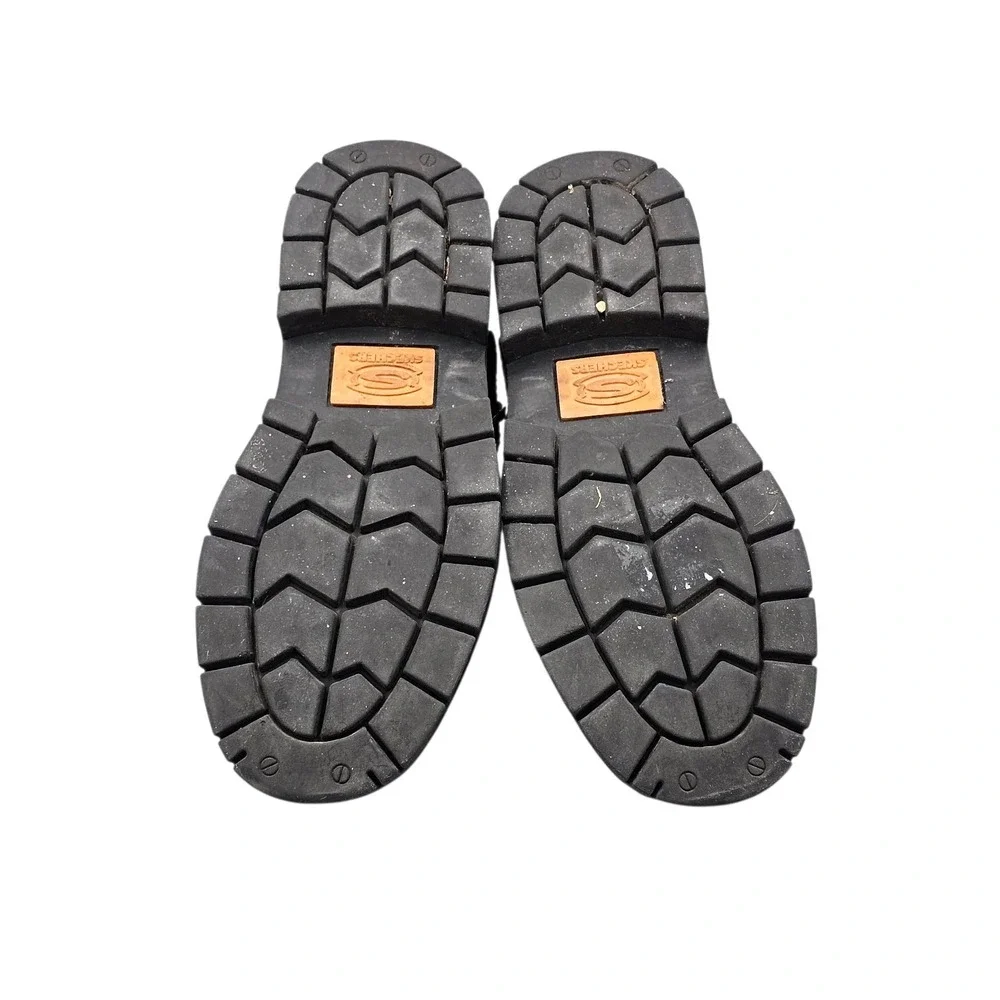 Skechers very good