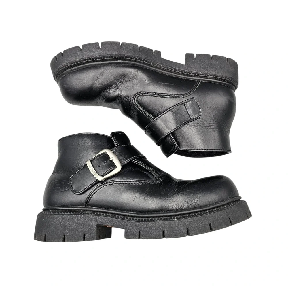 Skechers very good