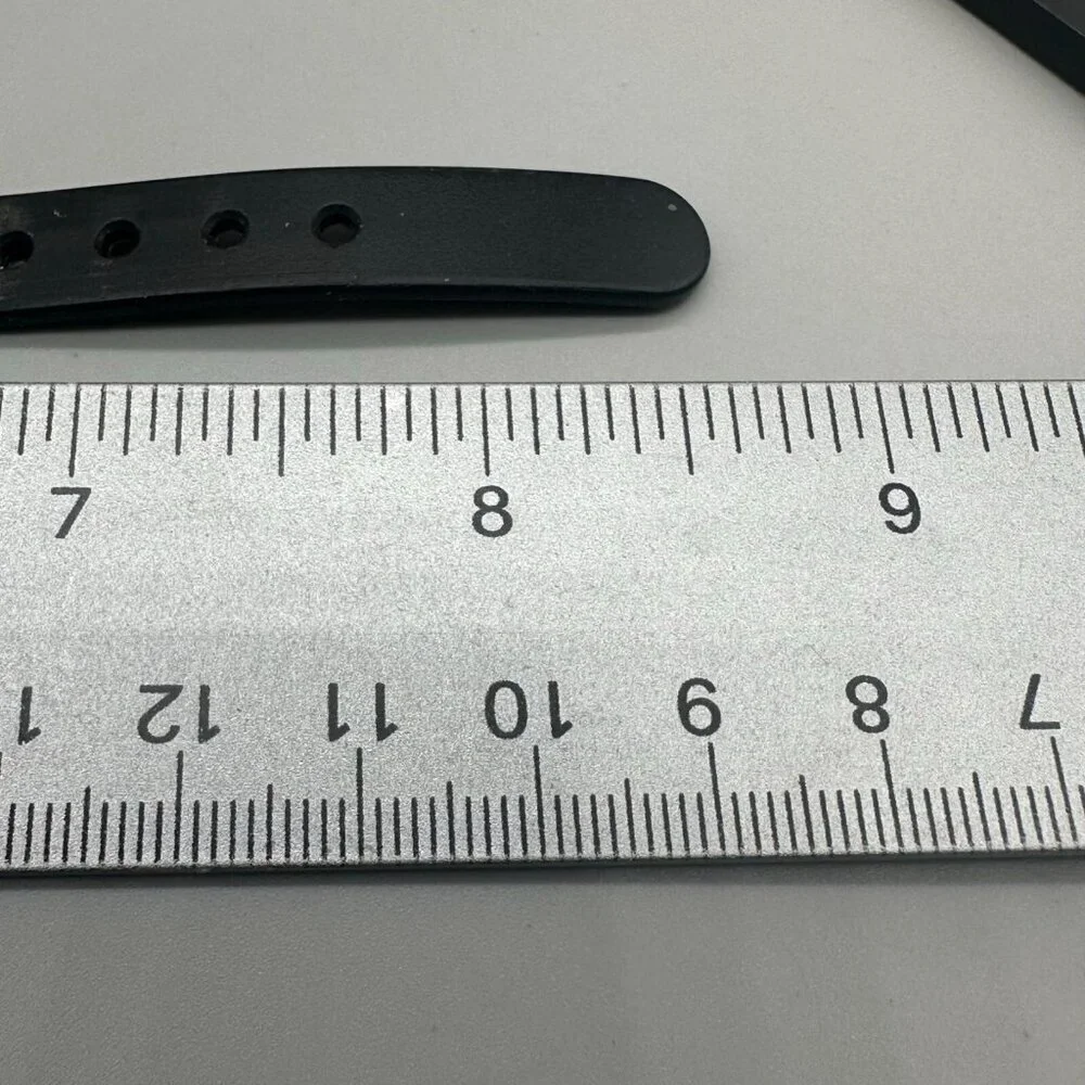 Lorus very links pictured