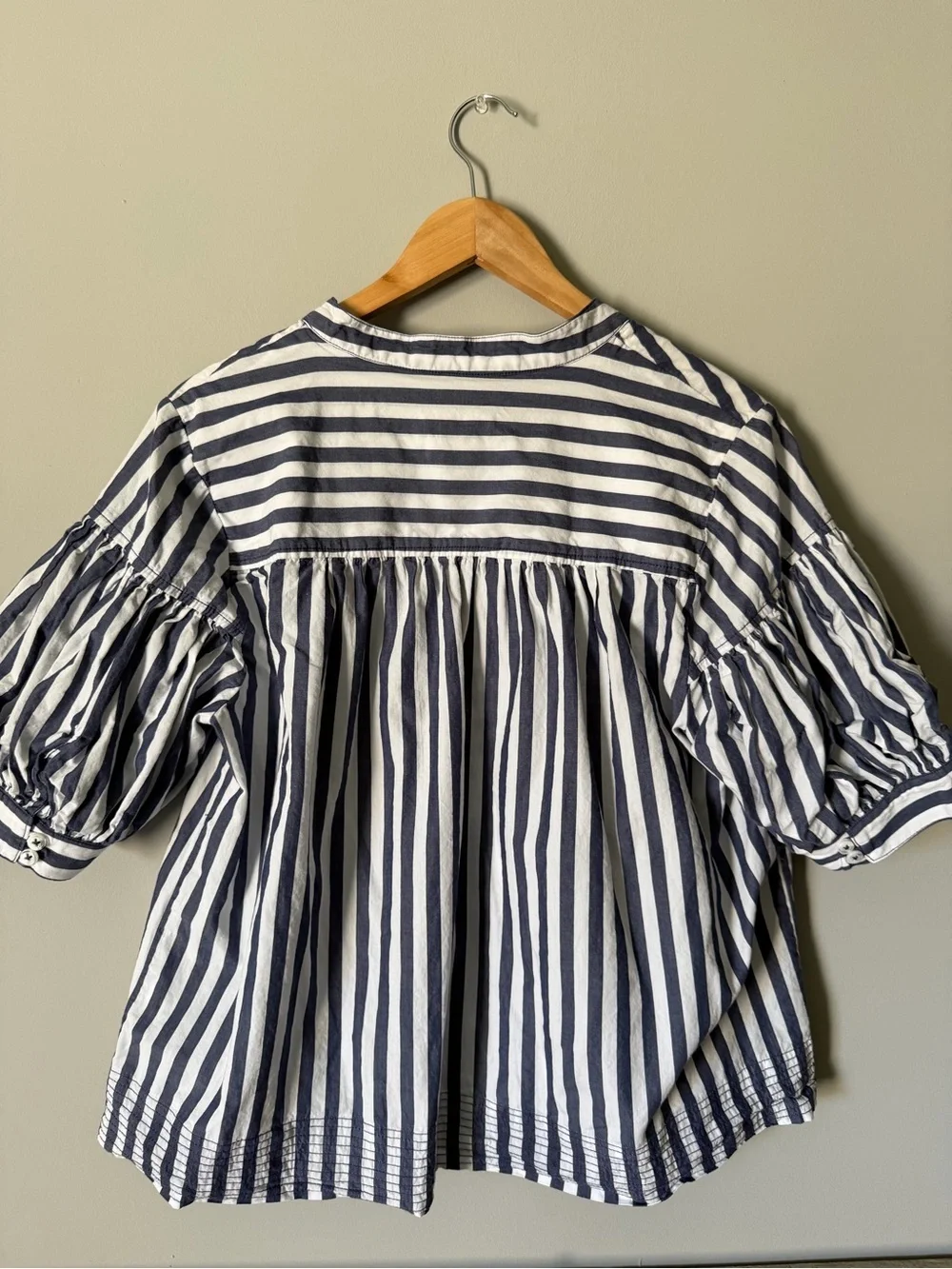 Anthropologie breathable cotton