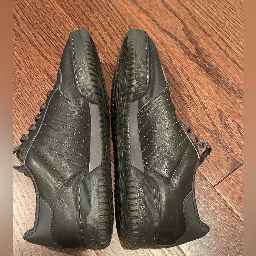 adidas yeezy powerphase