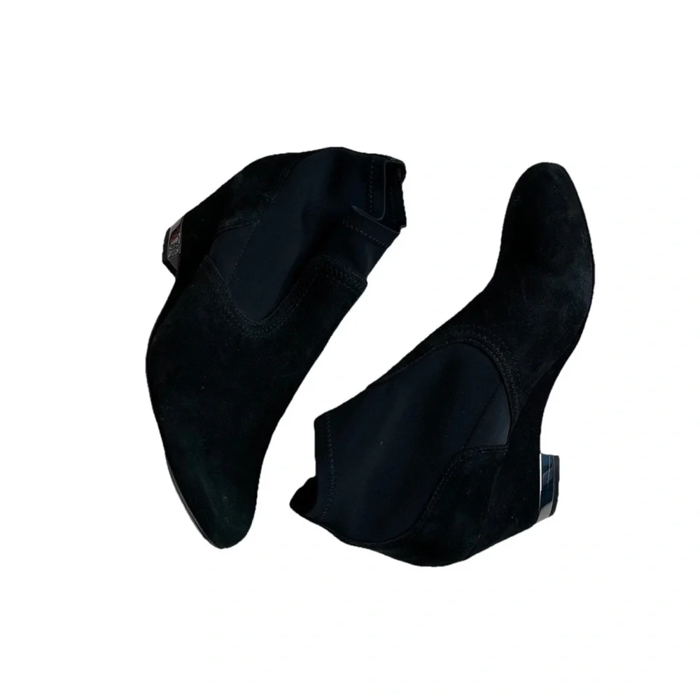 Tory Burch Brenda Boots Suede Wedge Booties