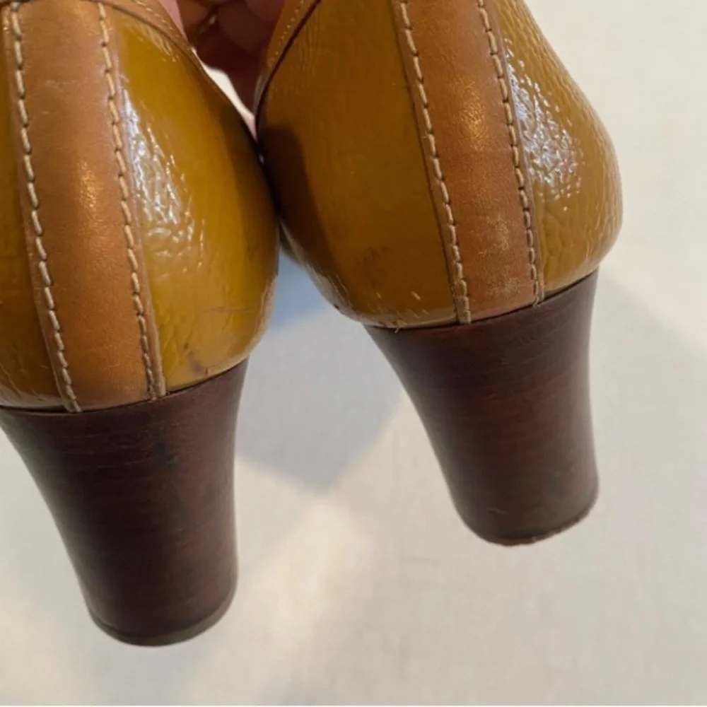 Tory Burch these tory