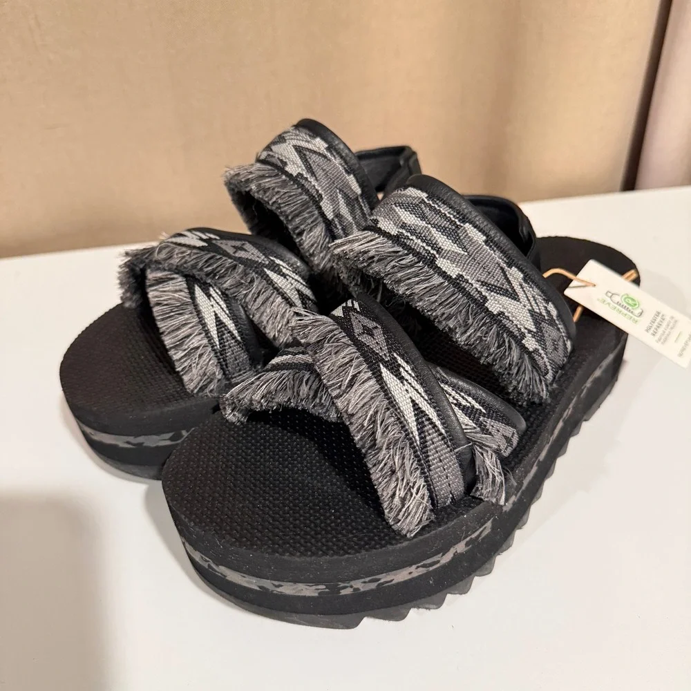 Teva flatform sandals