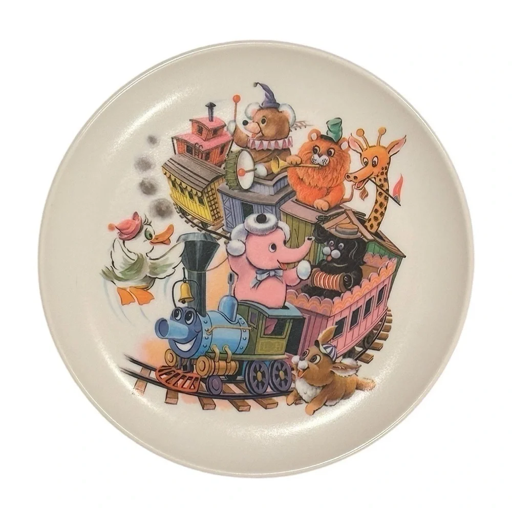 Lot of 2 Vintage Graduating Melmac Rainboware Children’s Plates