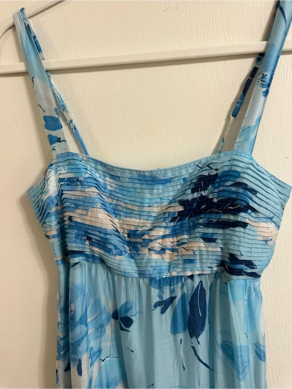 Abercrombie & Fitch light blue