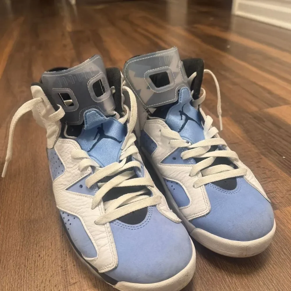 Air Jordan 6 UNC size 9 men