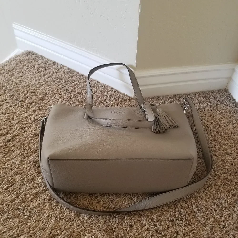 Tory Burch tory burch