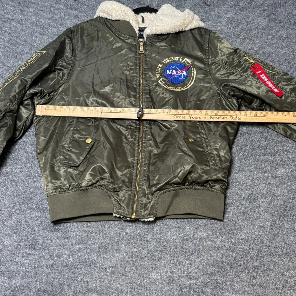 Southpole embark cosmic