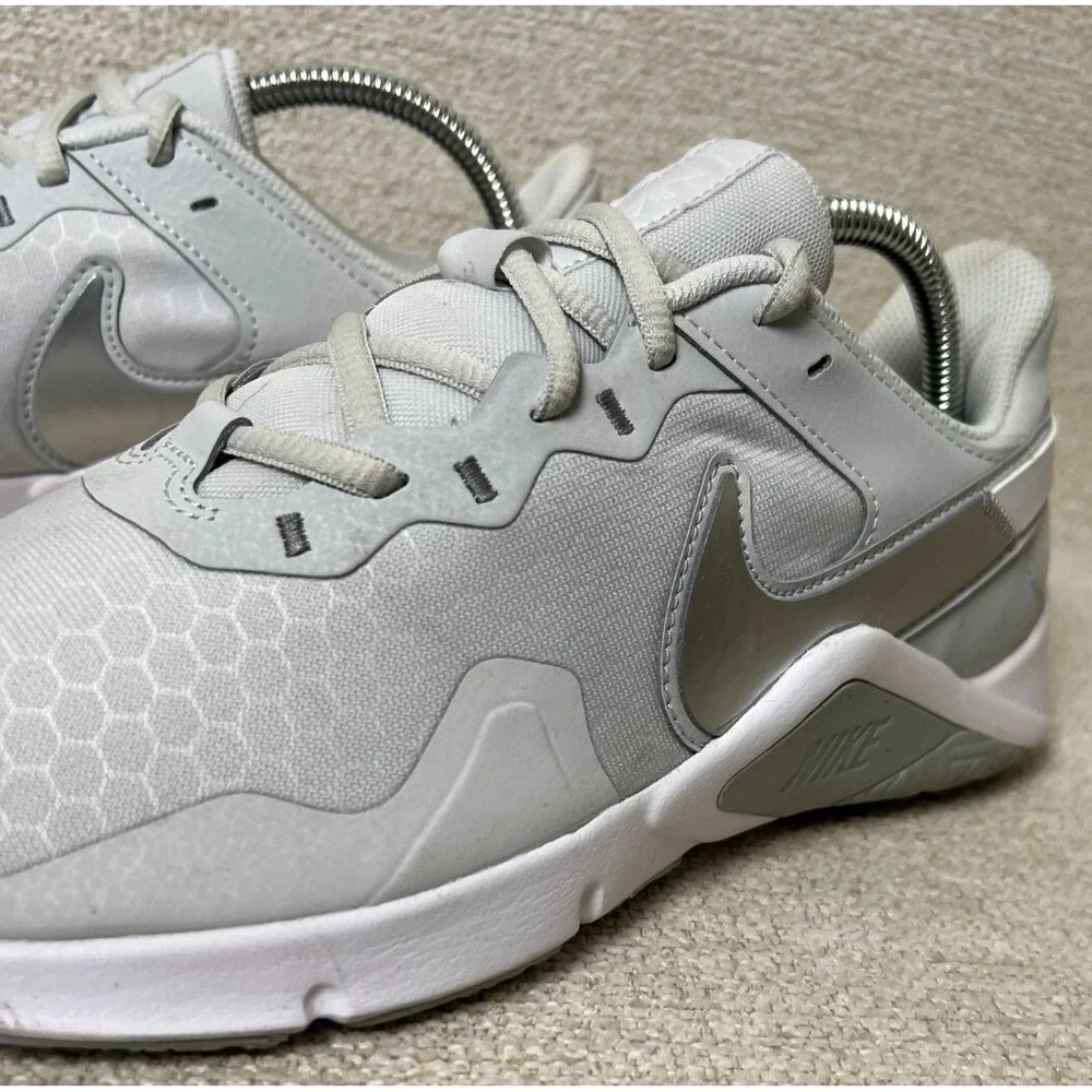 Nike shoes women