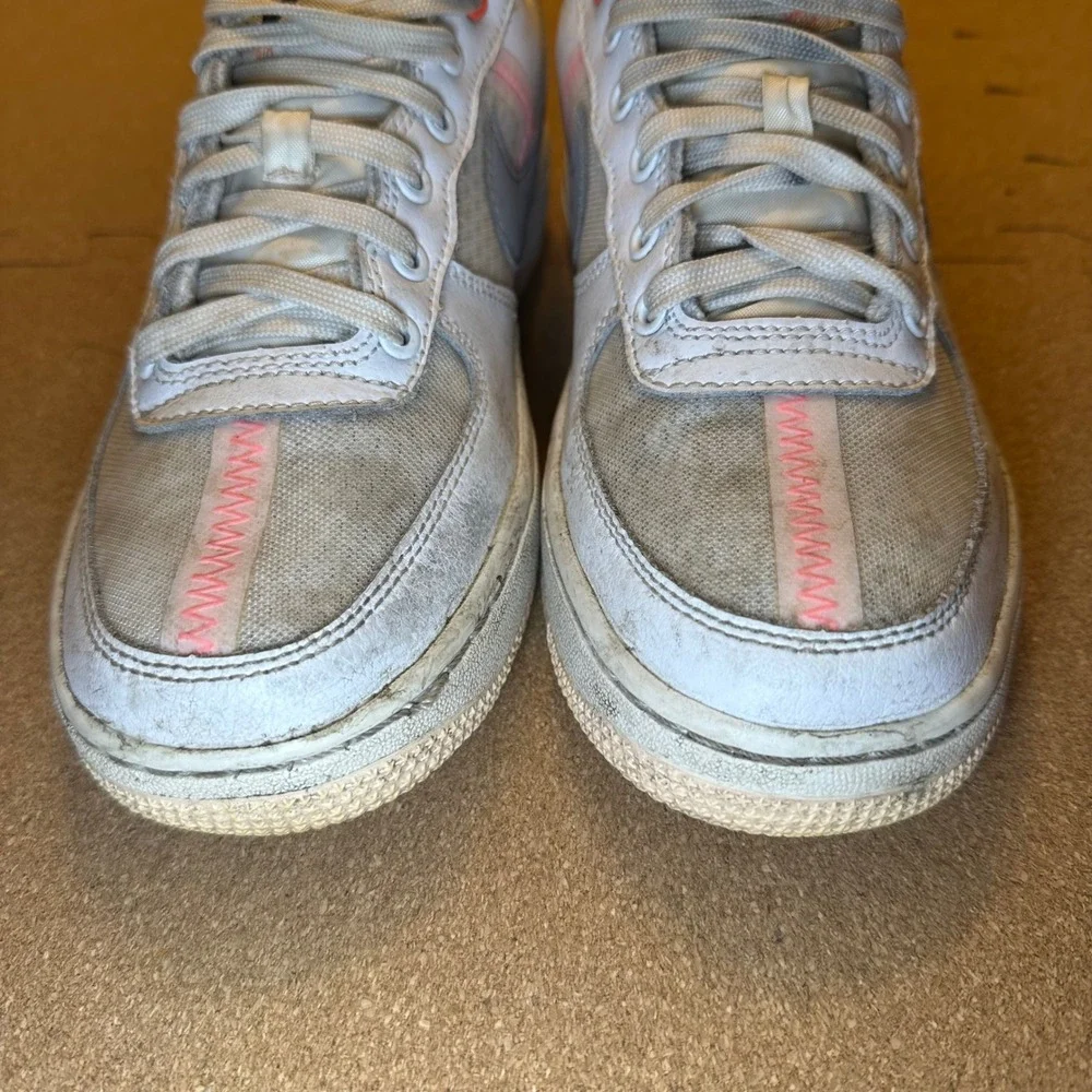 Nike smoke free