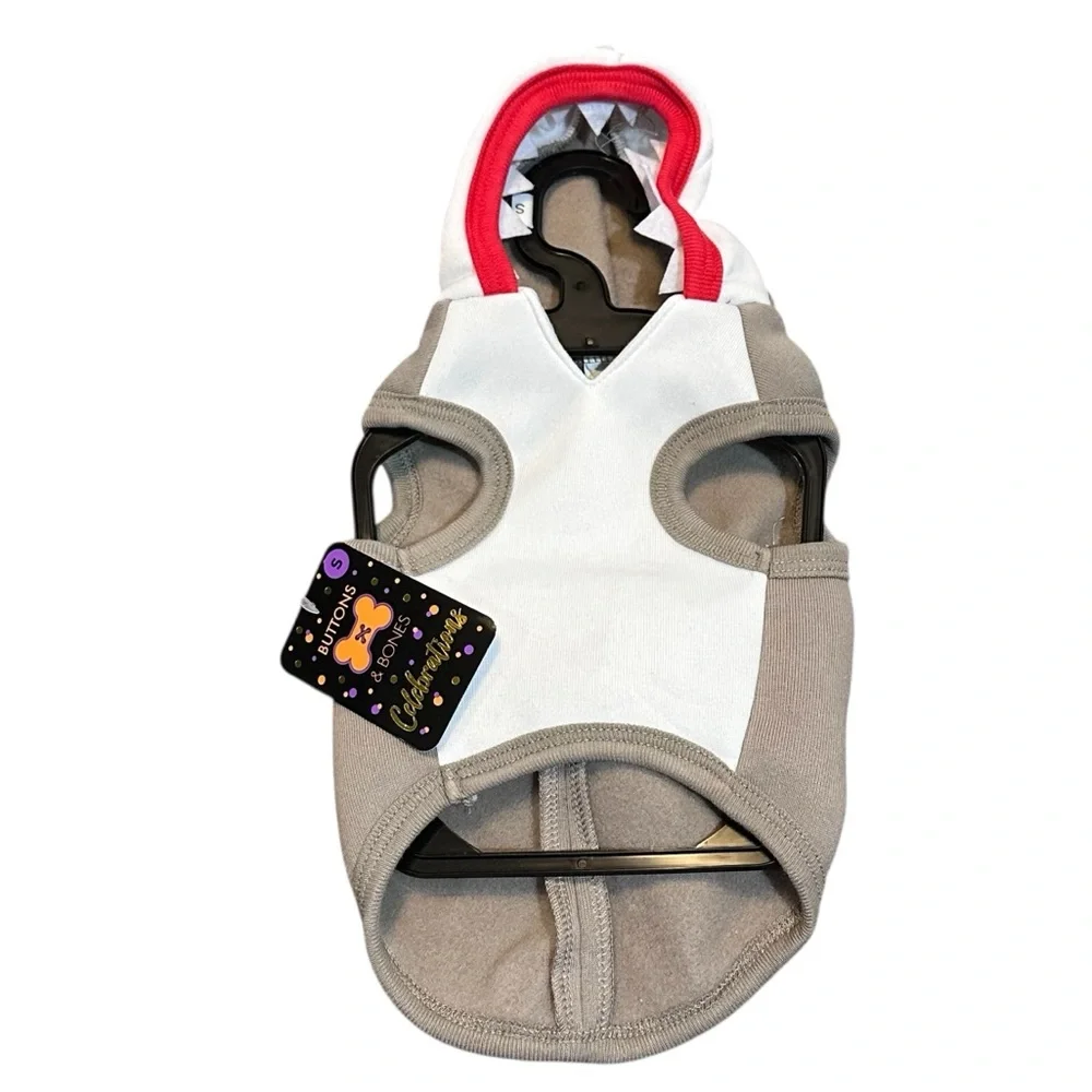 buttons & bones nwt your