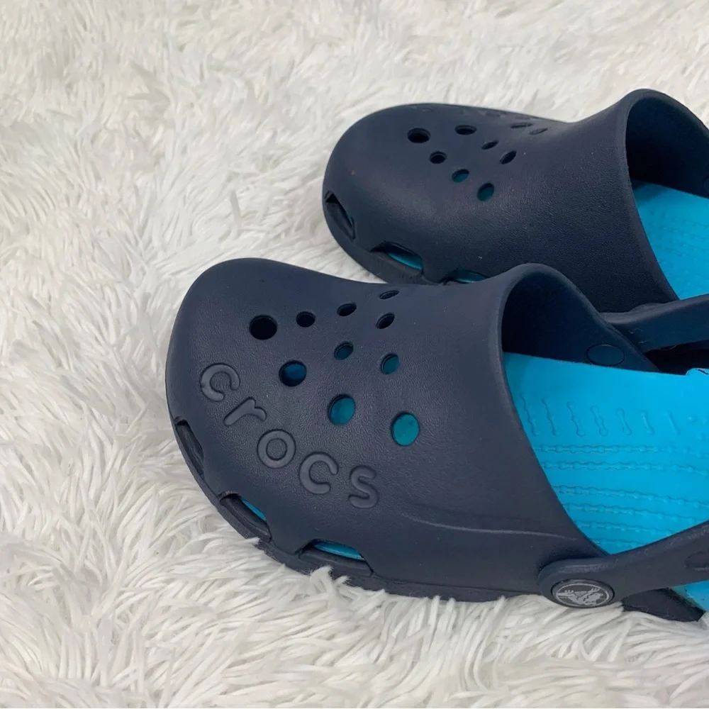 CROCS minor wear