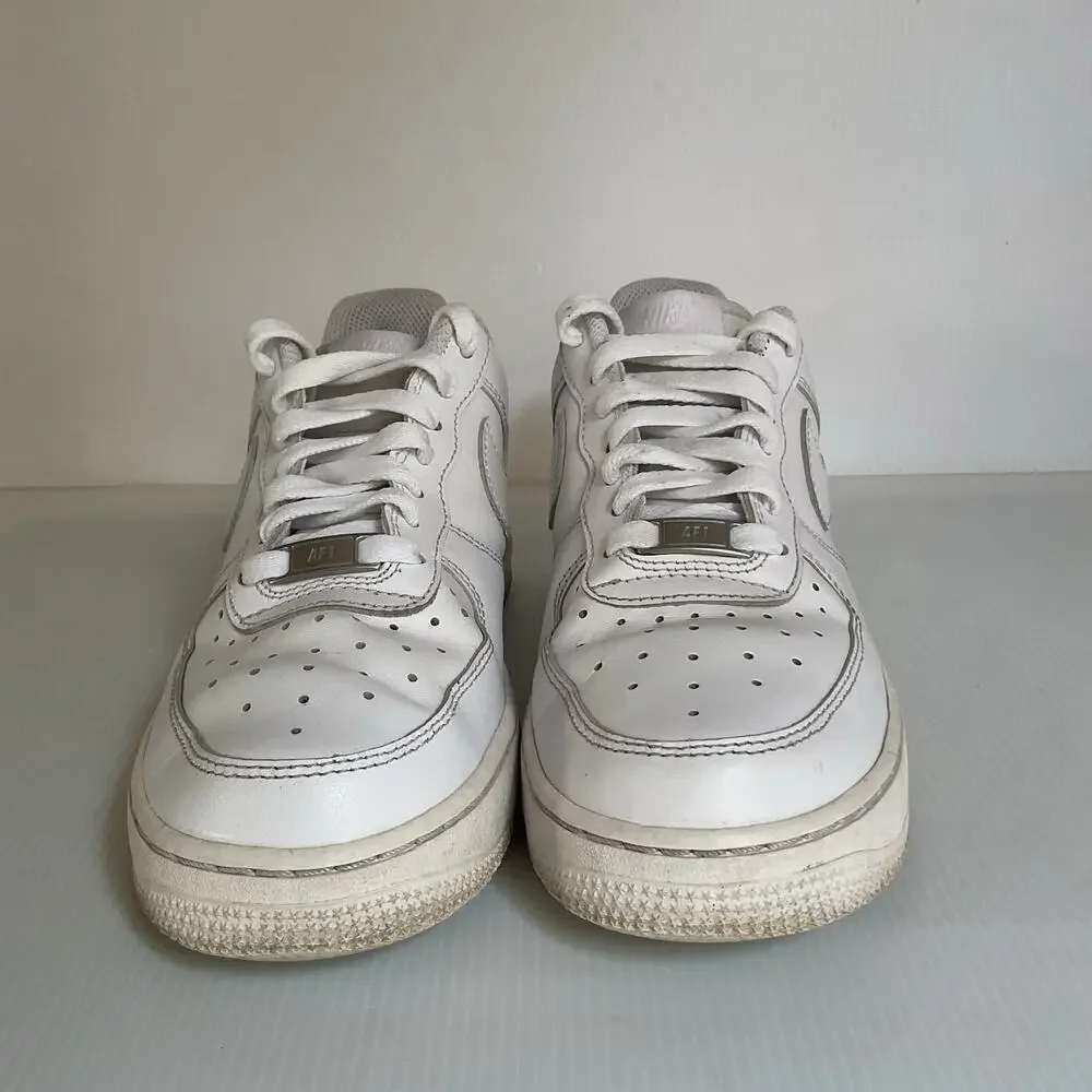 Nike classic versatile