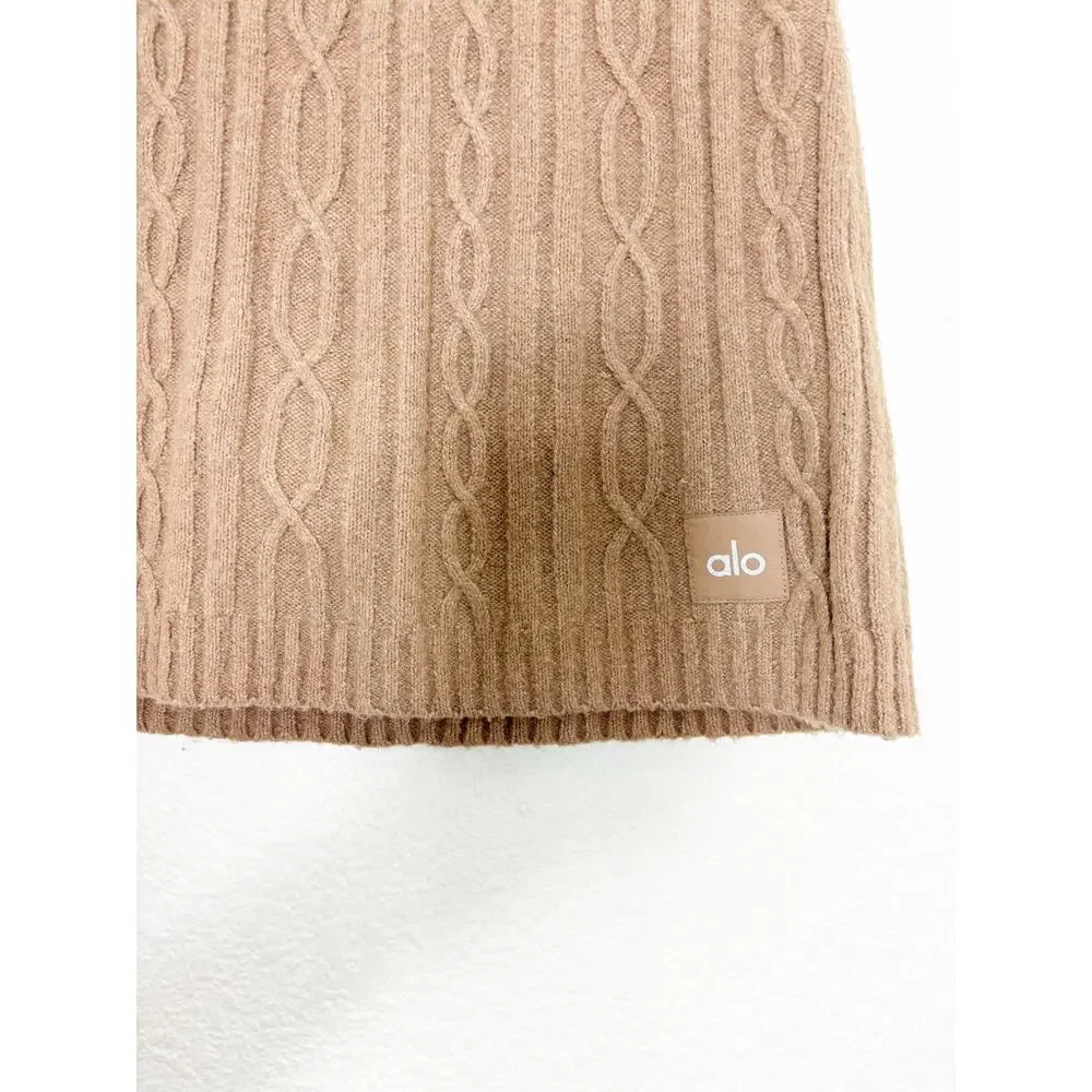 ALO Yoga $196 alo