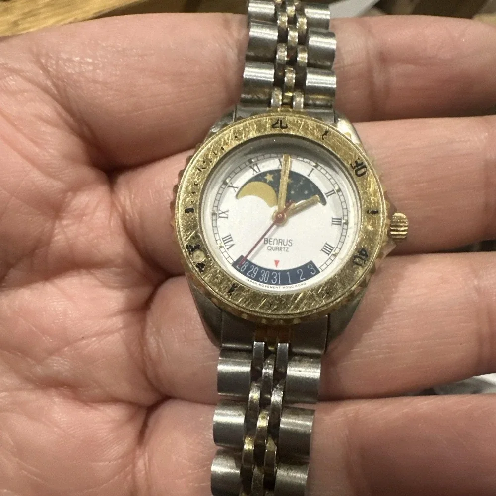 Benrus watch works