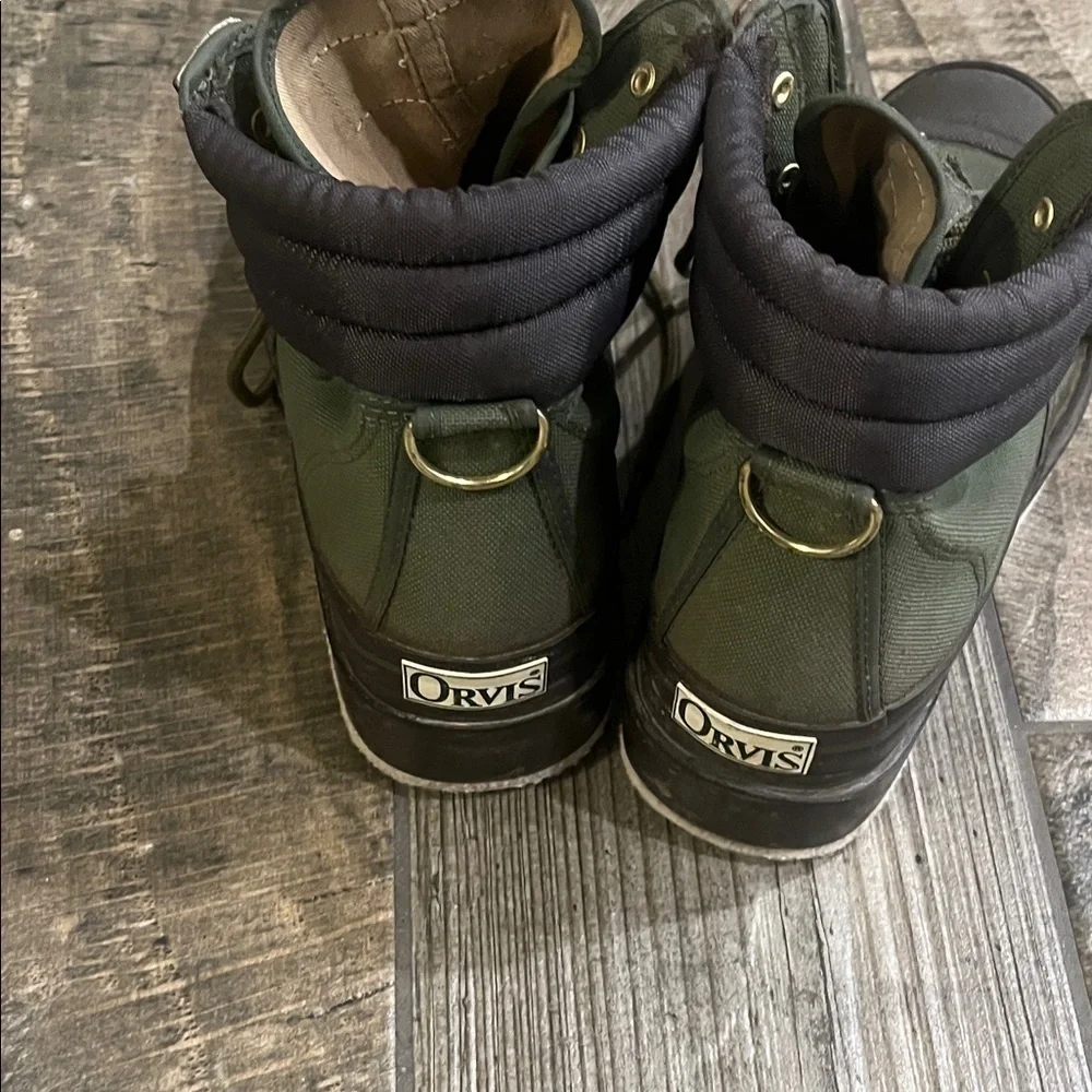 Orvis green black lacing