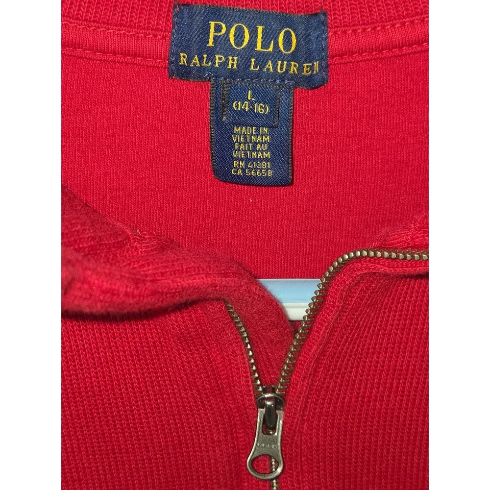 Polo Ralph Lauren embrace vibrant