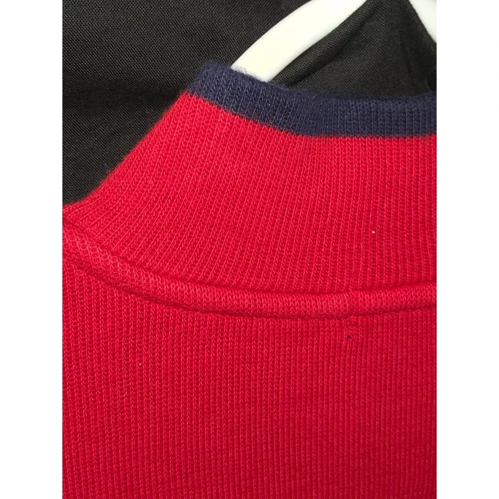 Polo Ralph Lauren embrace vibrant