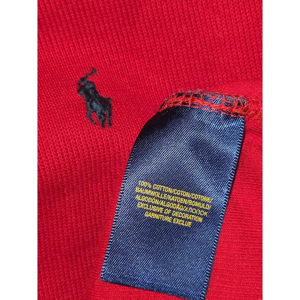 Polo Ralph Lauren embrace vibrant