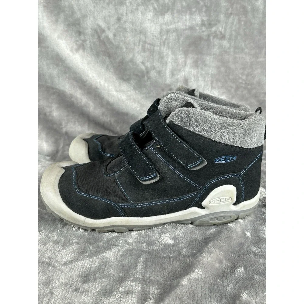 Keen knotch chukka