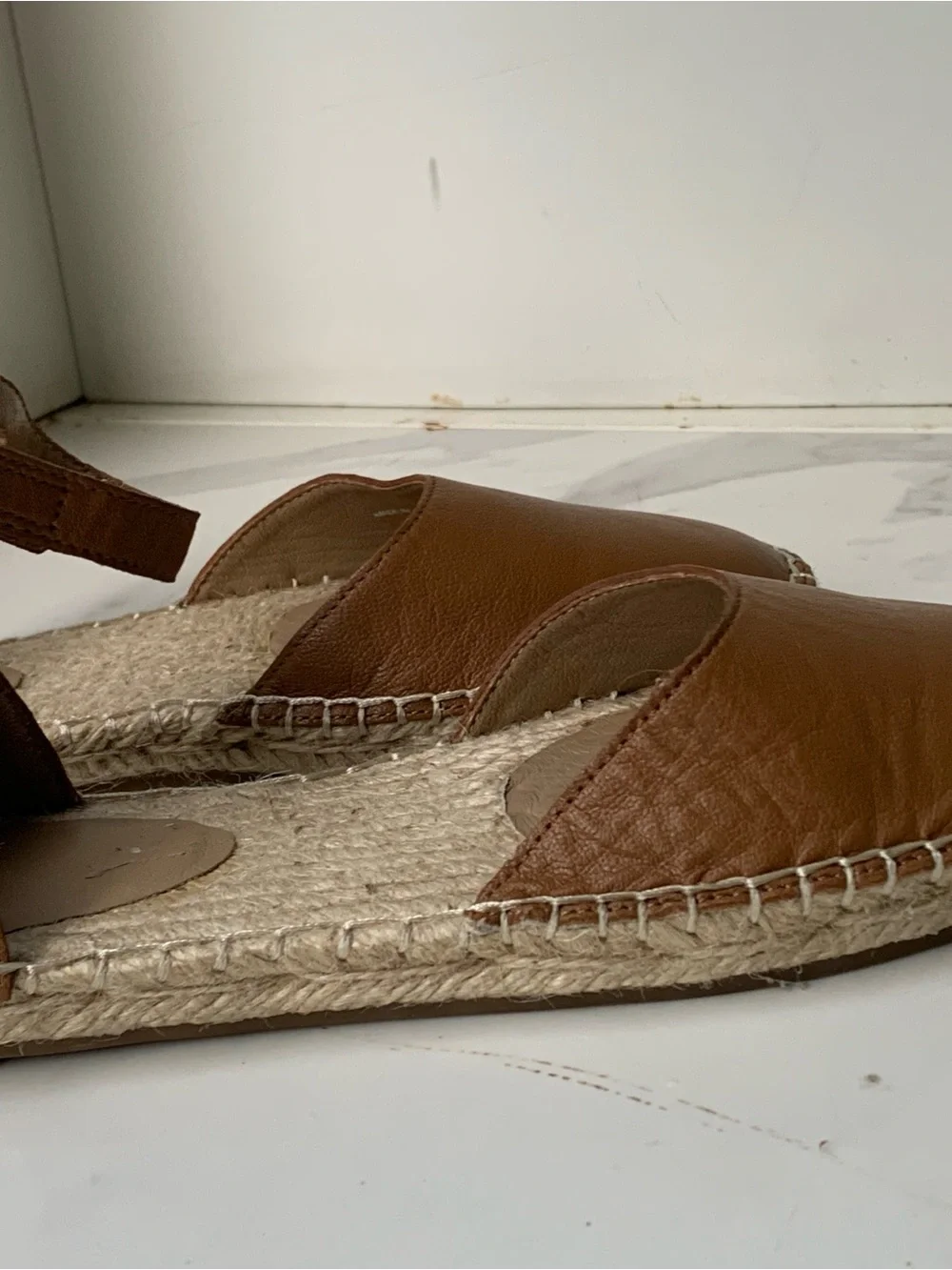 Eileen Fisher brown leather