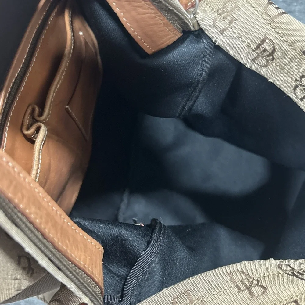 Dooney & Bourke pre owned