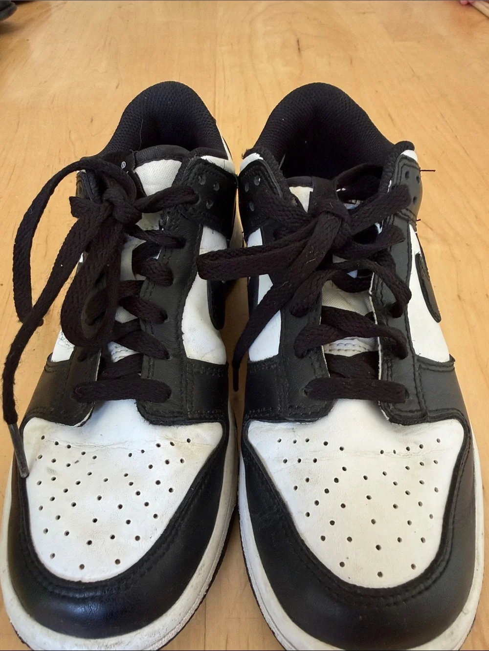 Nike kids low