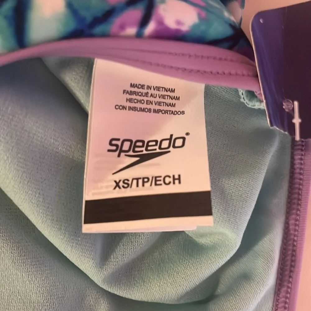Speedo new little