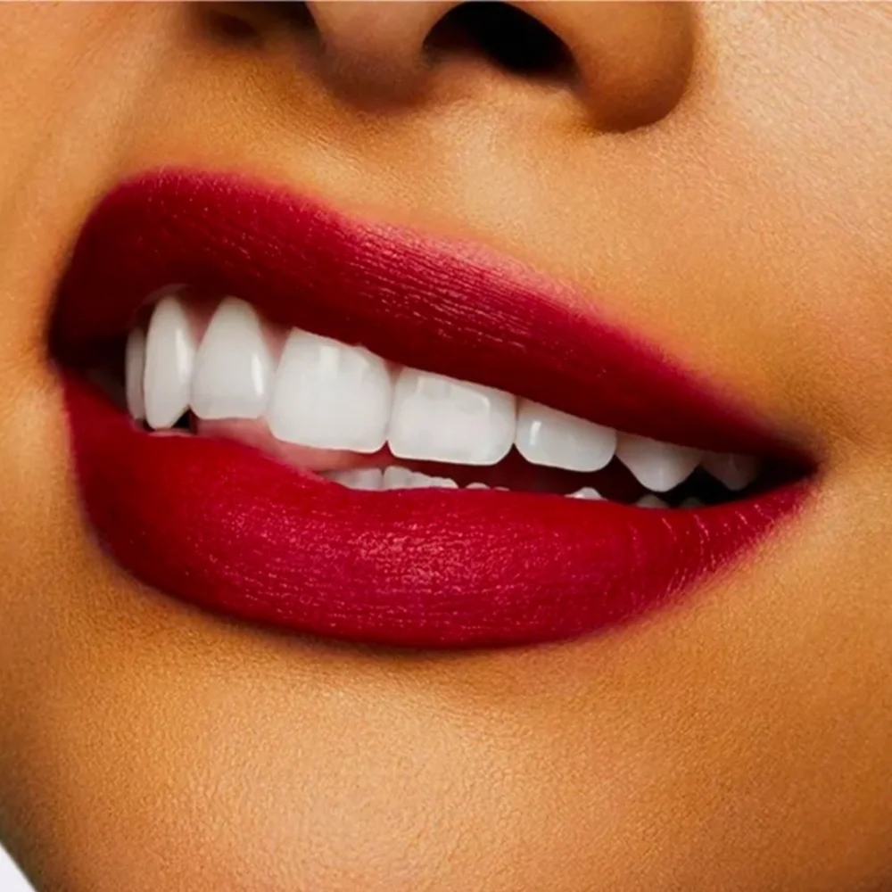 MAC Cosmetics powder kiss