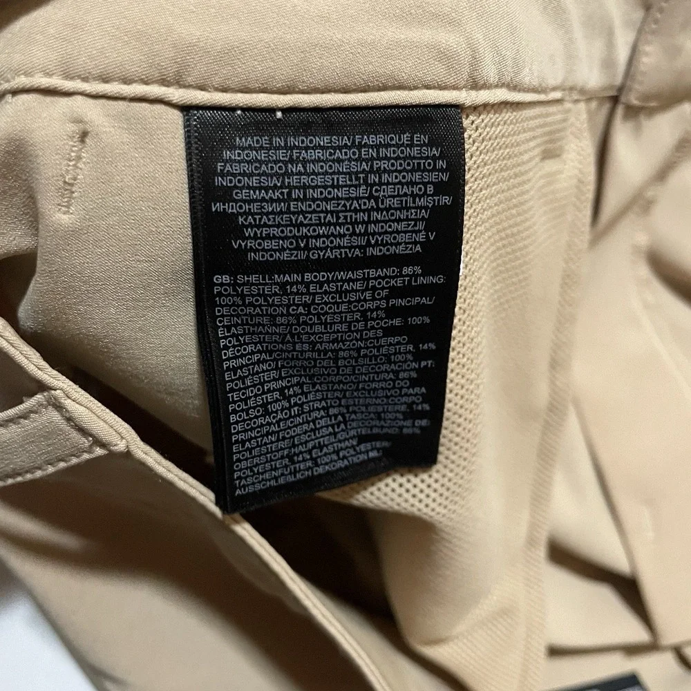 The North Face new tag