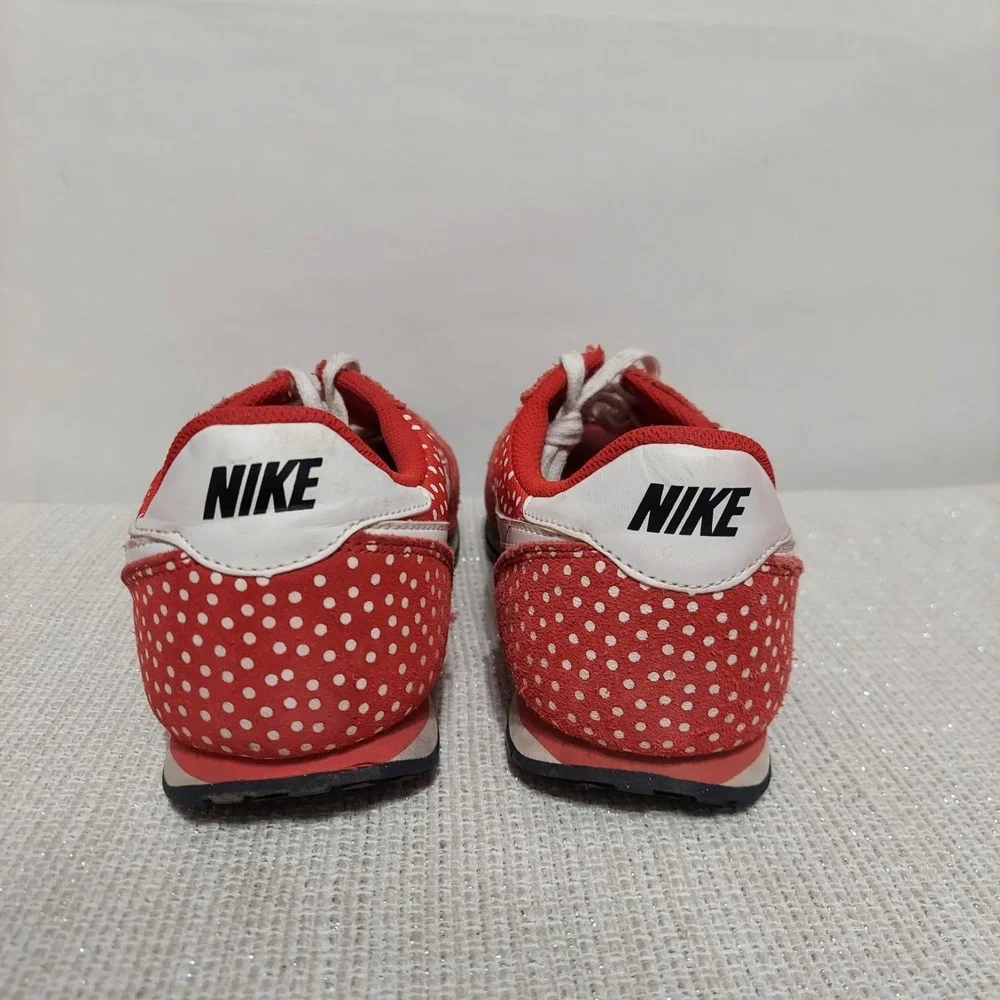 Nike gym top red