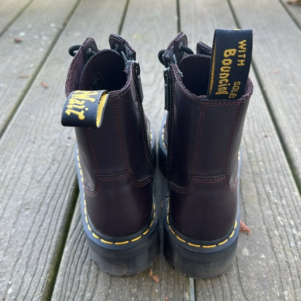 Dr. Martens reposhing this