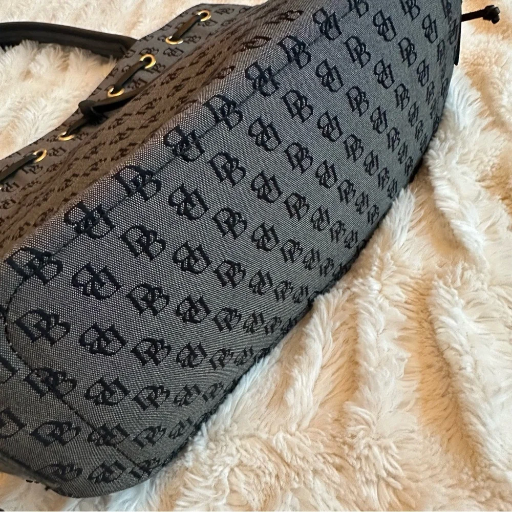 Dooney & Bourke y2k vintage