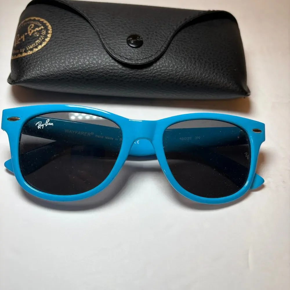 Ray-Ban discover these
