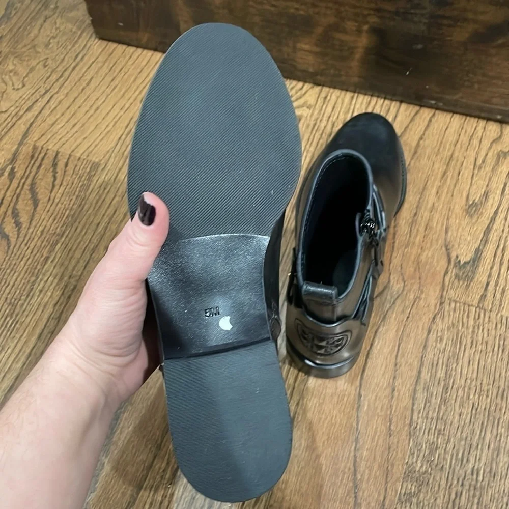 Tory Burch new without
