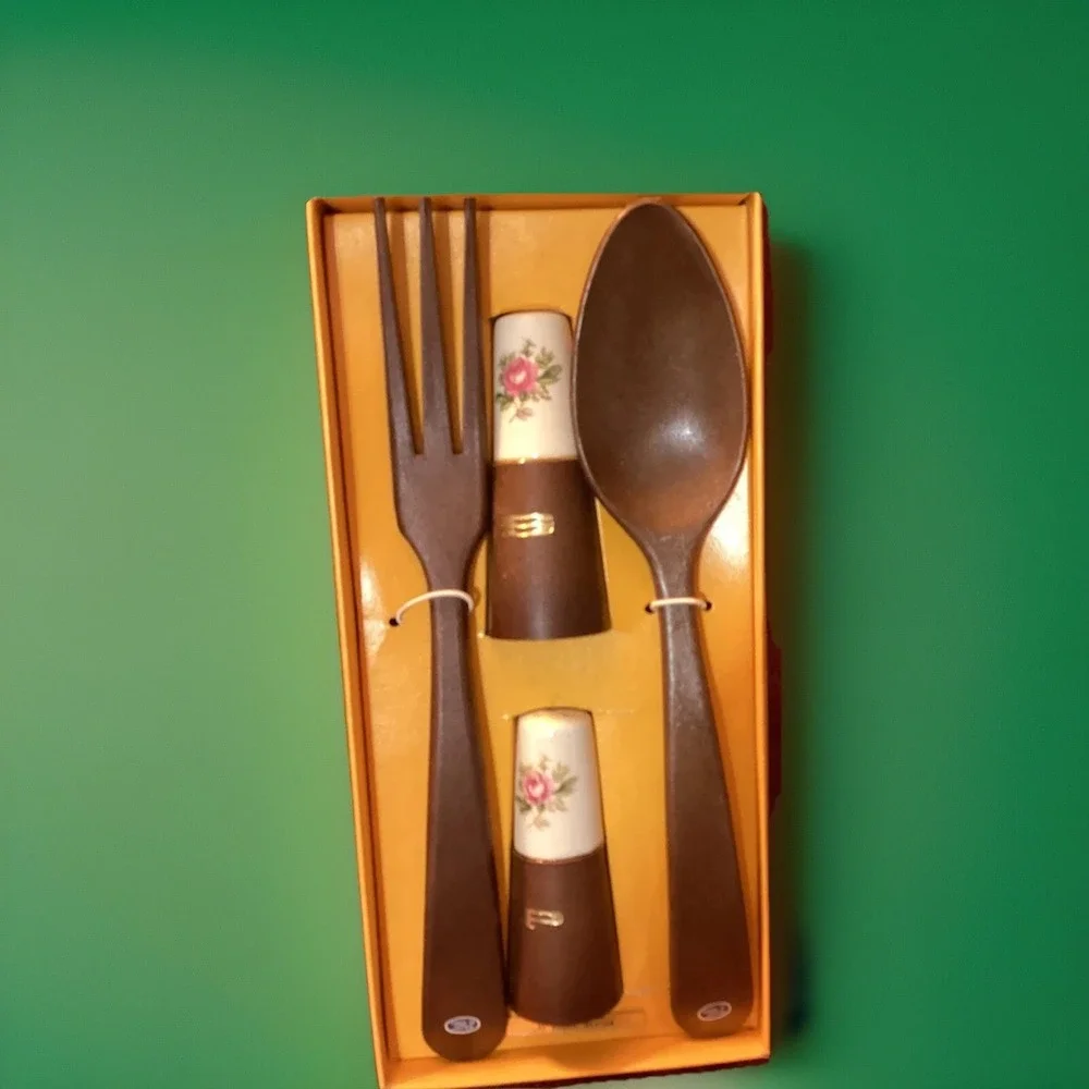 The Unbranded Brand add touch