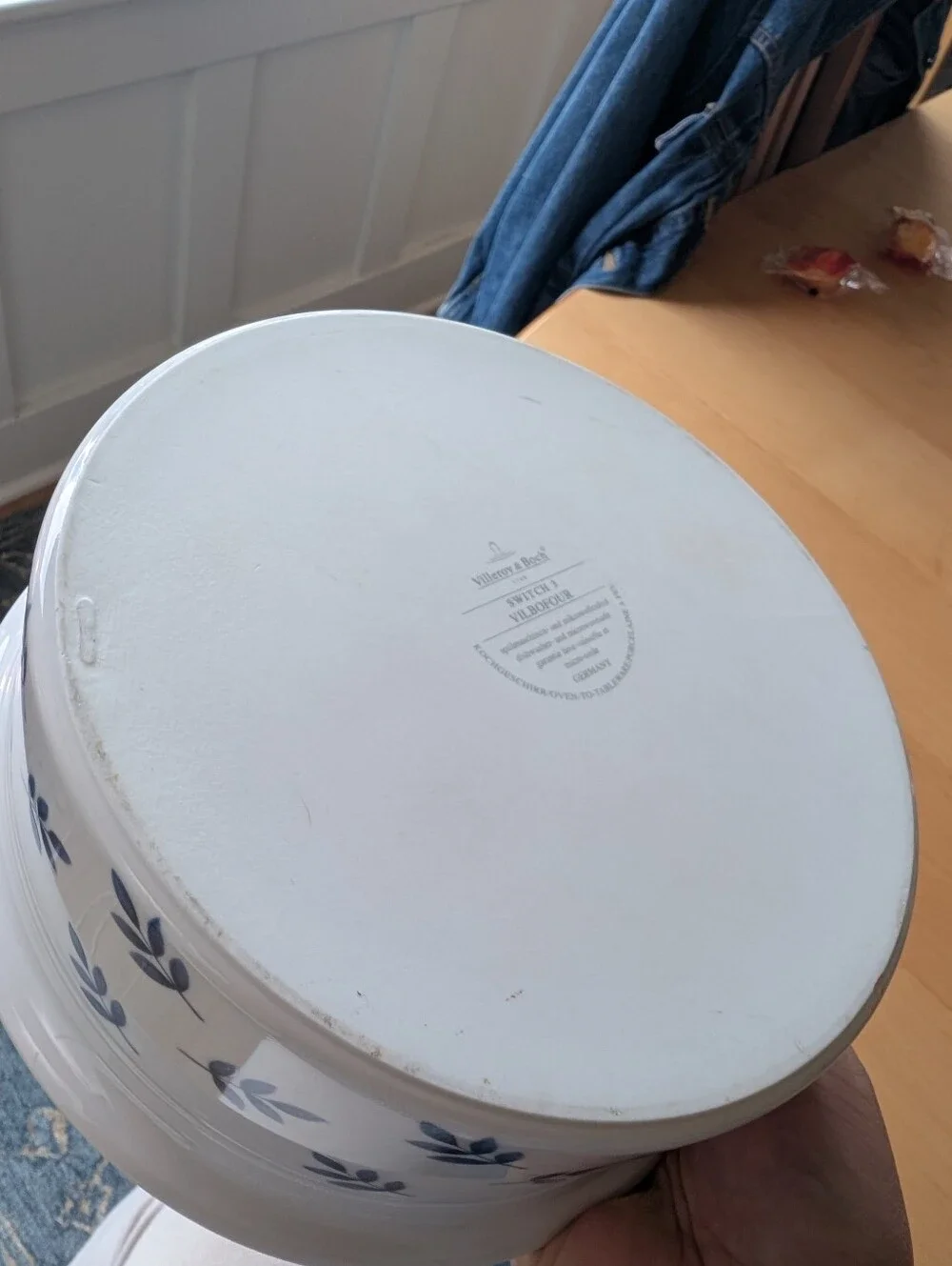 Villeroy & Boch white ceramic