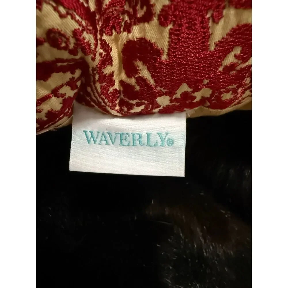 Waverly gently used