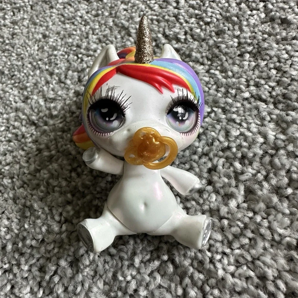 MGA Poopsie Rainbow High Fantasy Friends Unicorn‎ Doll Sparkly Critters Rare