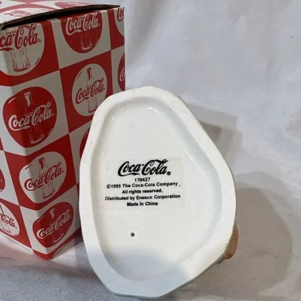 Coca Cola add unique