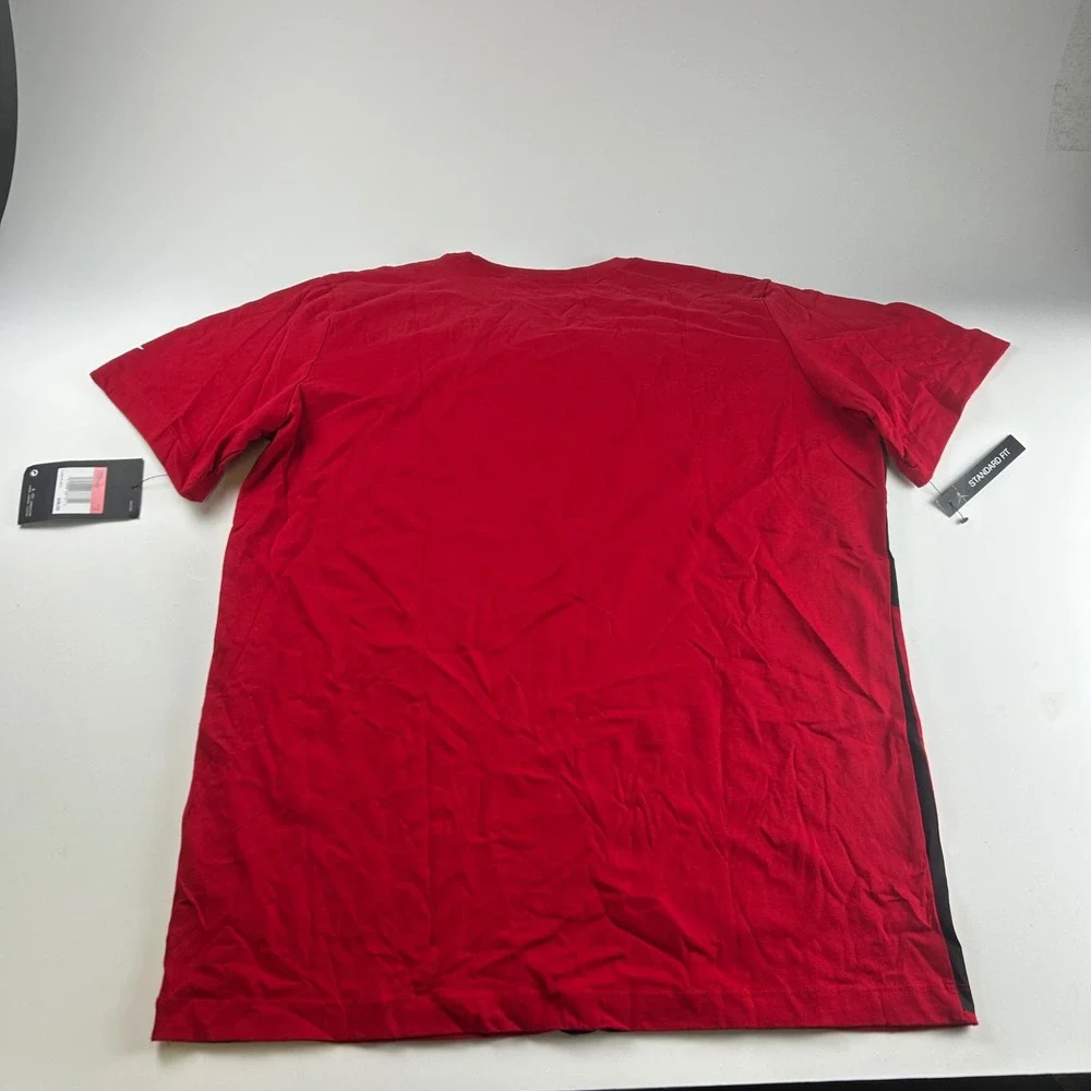 Nike Air Jordan Men's L Red & Black short sleeve Basketball Athletic Tshirt NWT