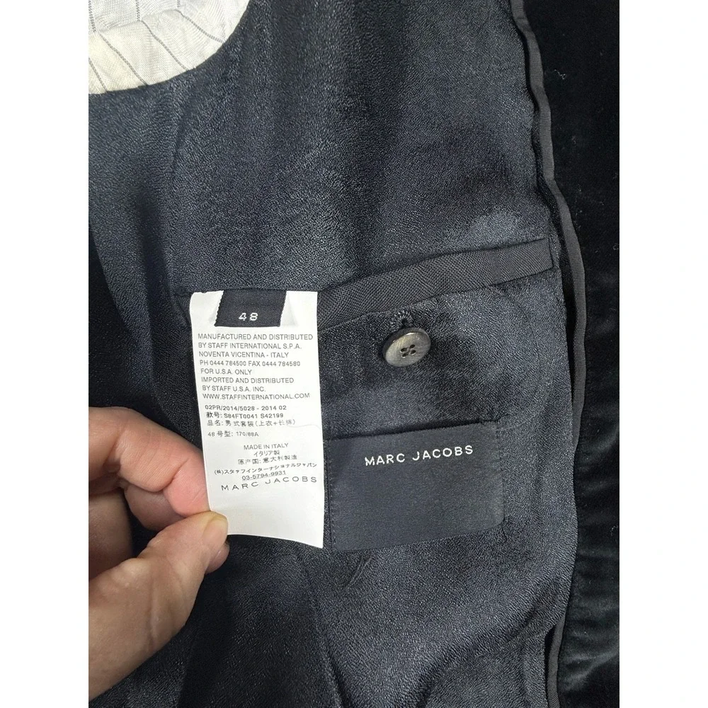 Marc Jacobs elevated lining