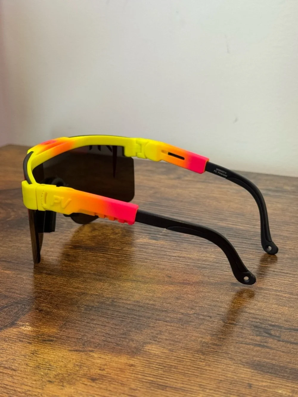 Pit Viper bold neon