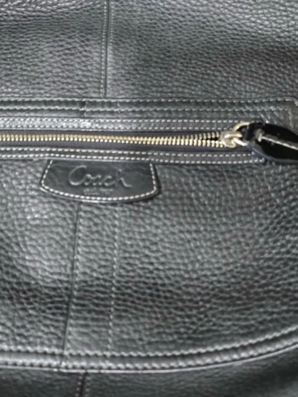 Coach shoulder hobo