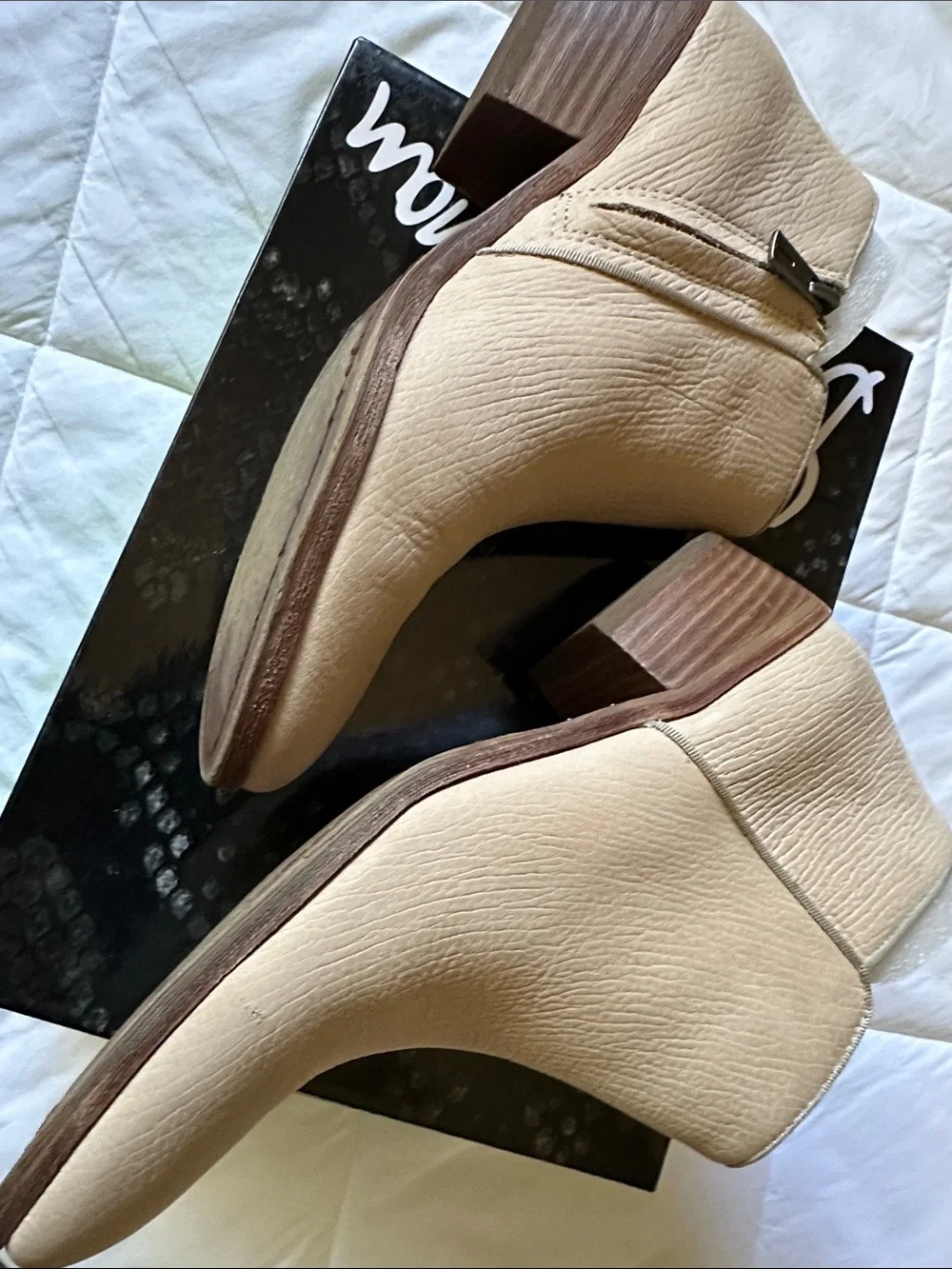 Sam Edelman sleek leather