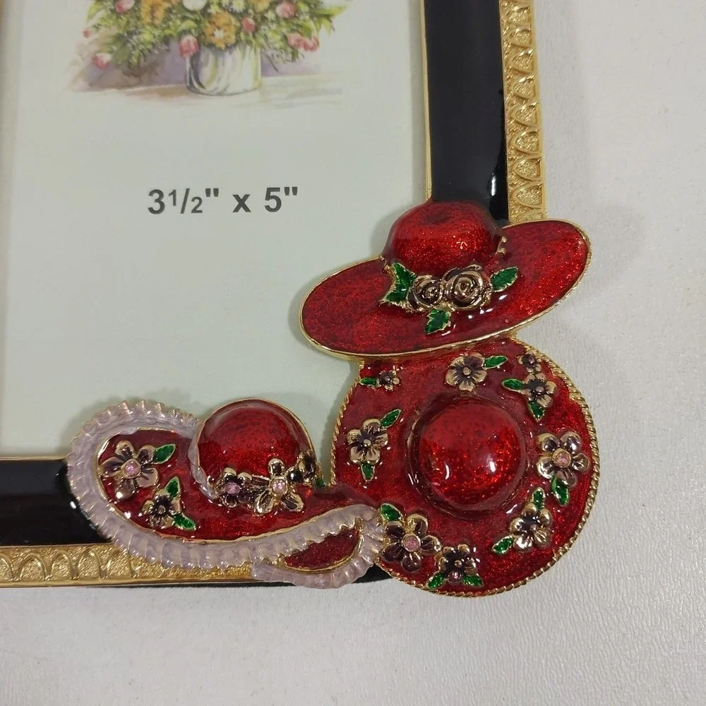 Red Hat Society 3‎ 1/2