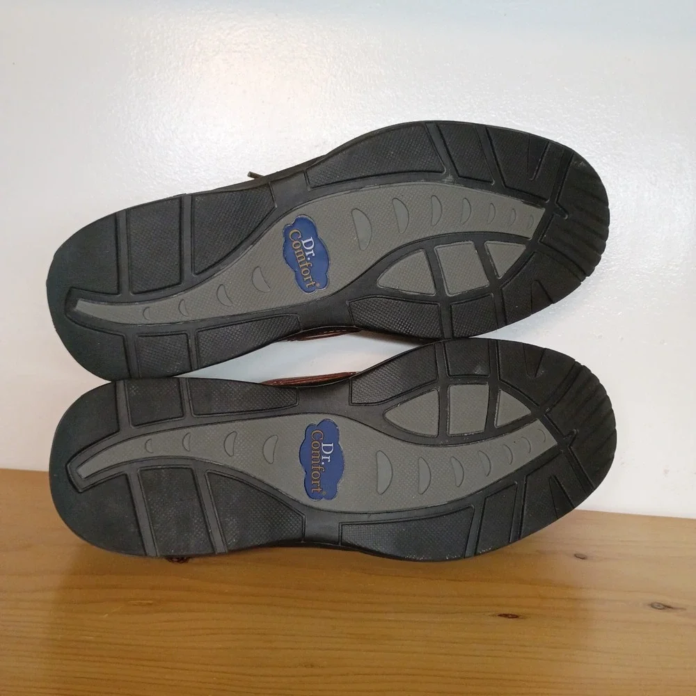 Dr. Comfort great pair