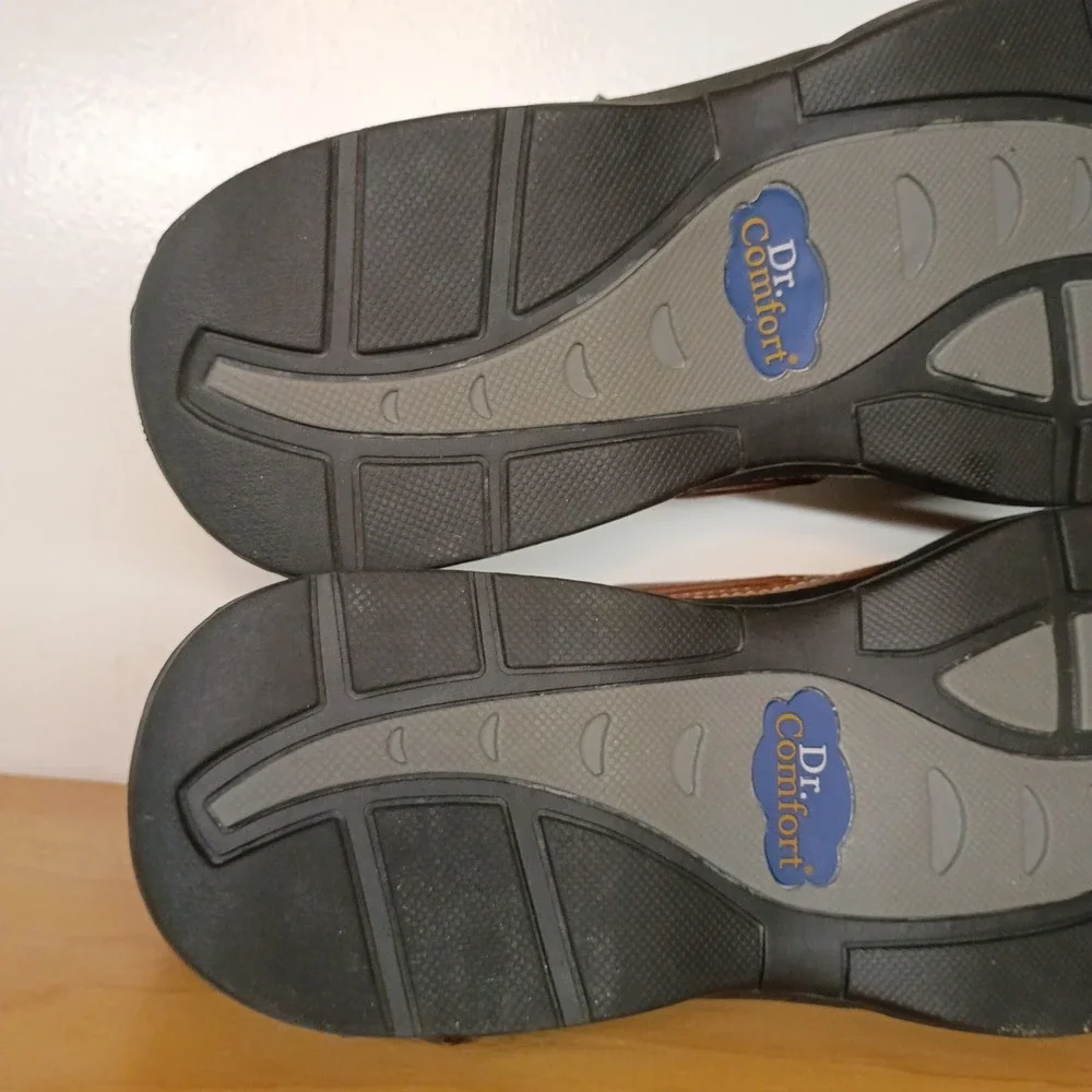 Dr. Comfort great pair